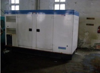 镇江康明斯150kw大型柴油二手发电机组